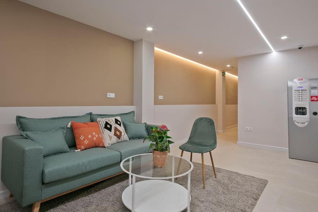 Your Home- Apartment Camp Nou 2A L'Hospitalet de Llobregat Buitenkant foto